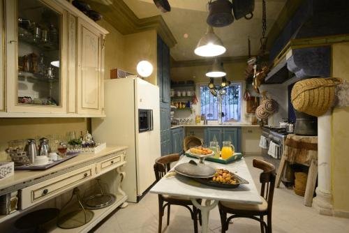 Фото Carthage Hill