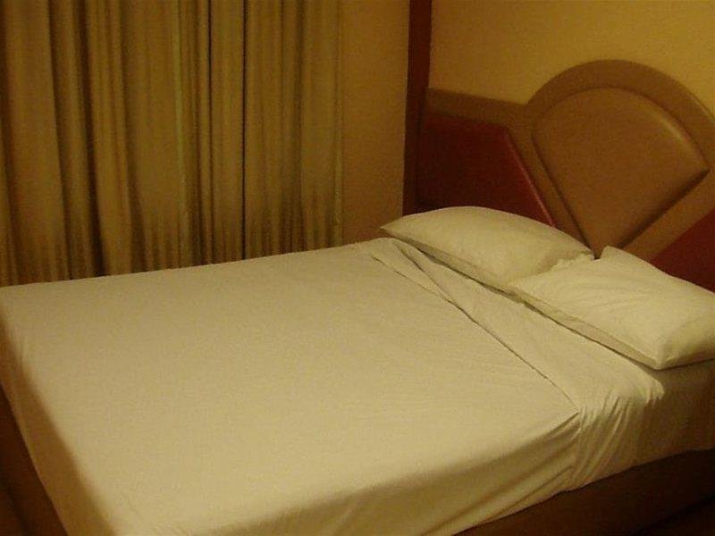 Фото Hotel81 - Palace