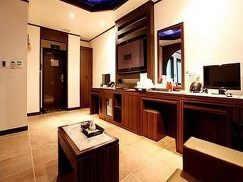 Фото Hotel Tirol