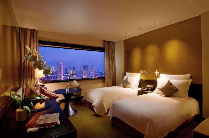 Фото Millennium Hilton Bangkok