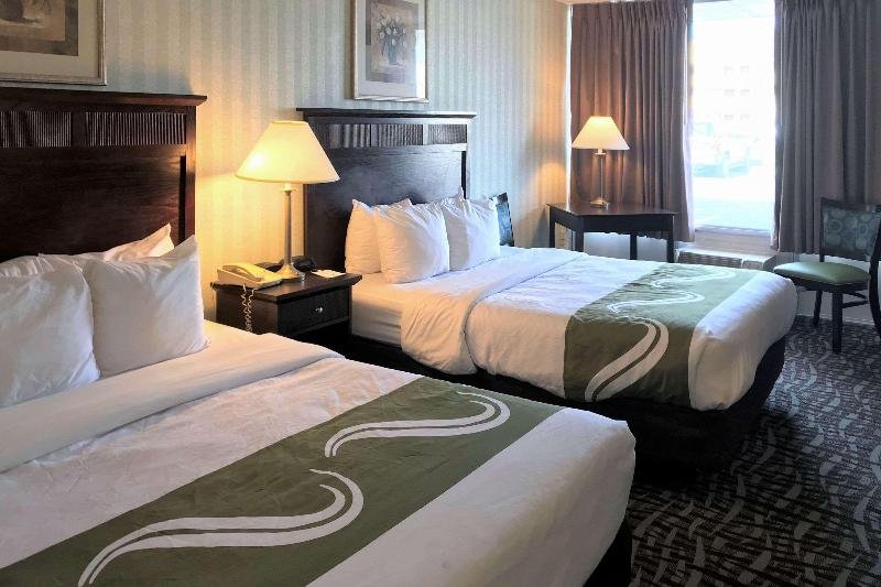 Фото Quality Inn Fredericksburg near Historic Downtown