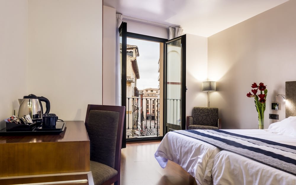 Фото Monjas Del Carmen Hotel