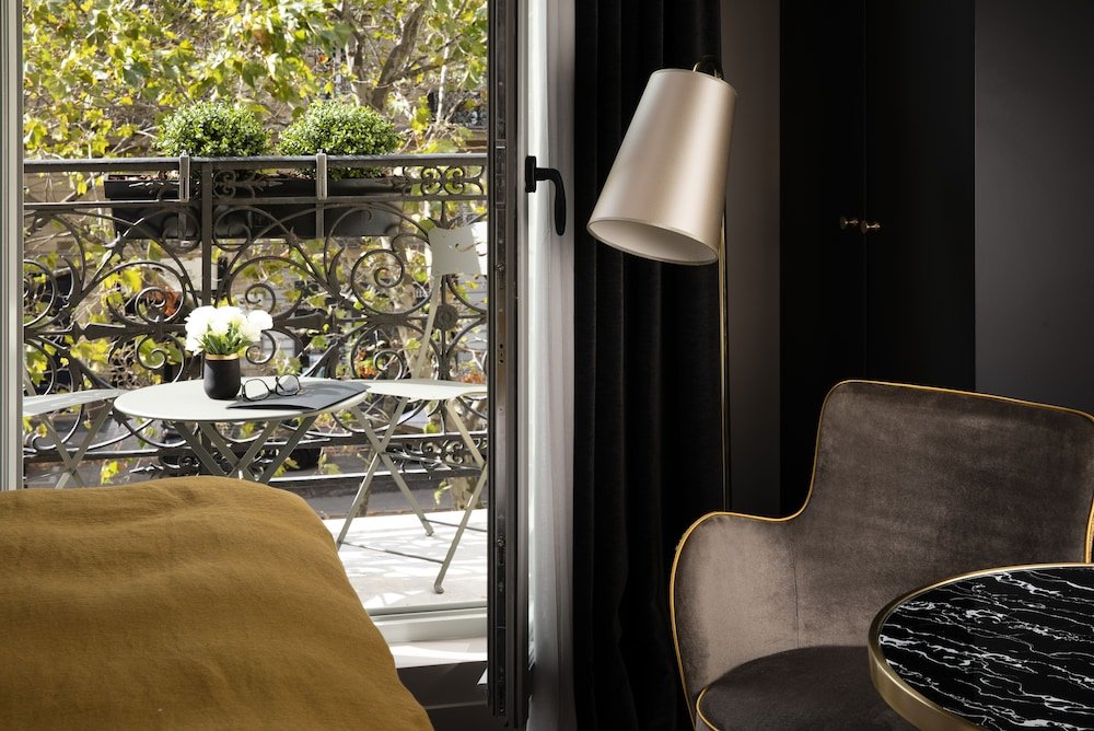 Фото Rayz Eiffel