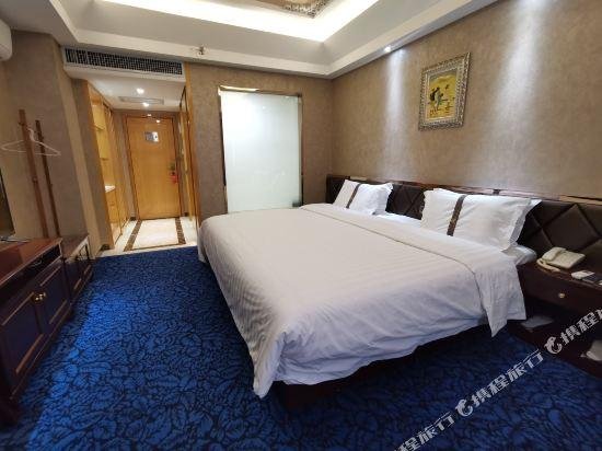 Фото Zhuhai Special Economic Zone Hotel