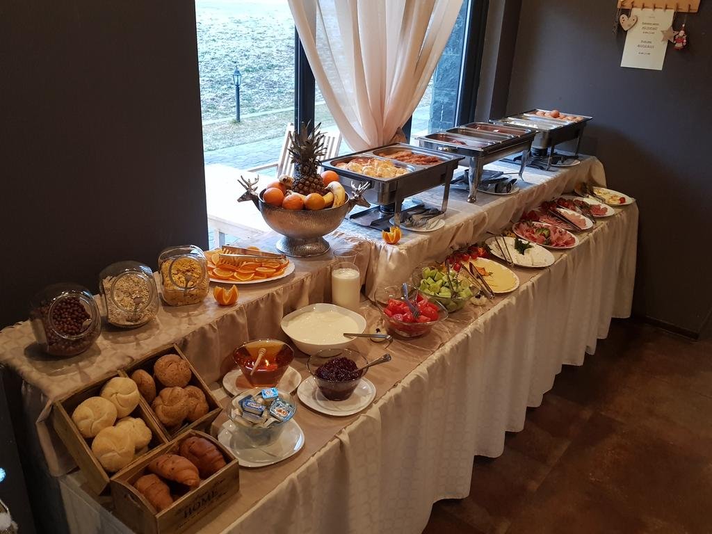 Фото Cornelia Deluxe Residence