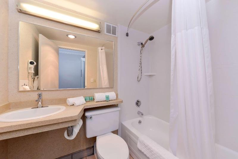 Фото Best Western Kirkwood Inn