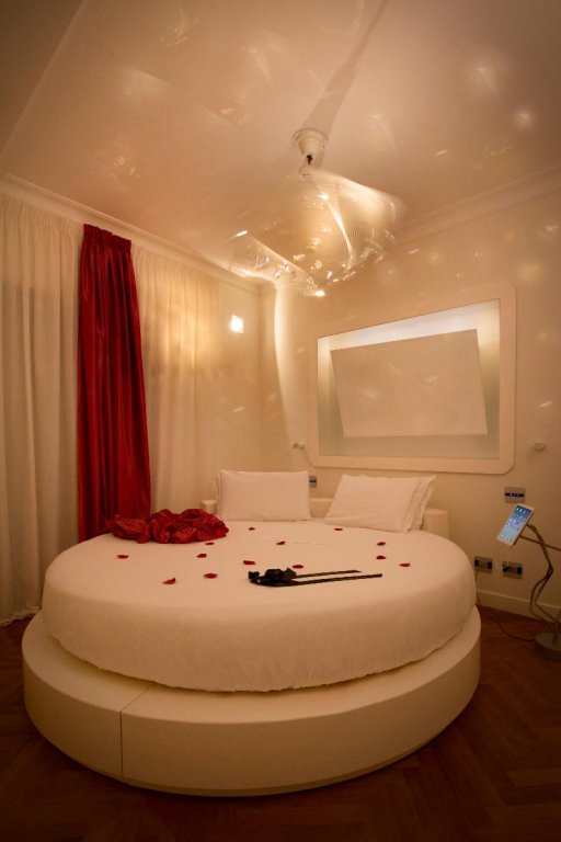 Фото Suite Sistina For Brave Lovers