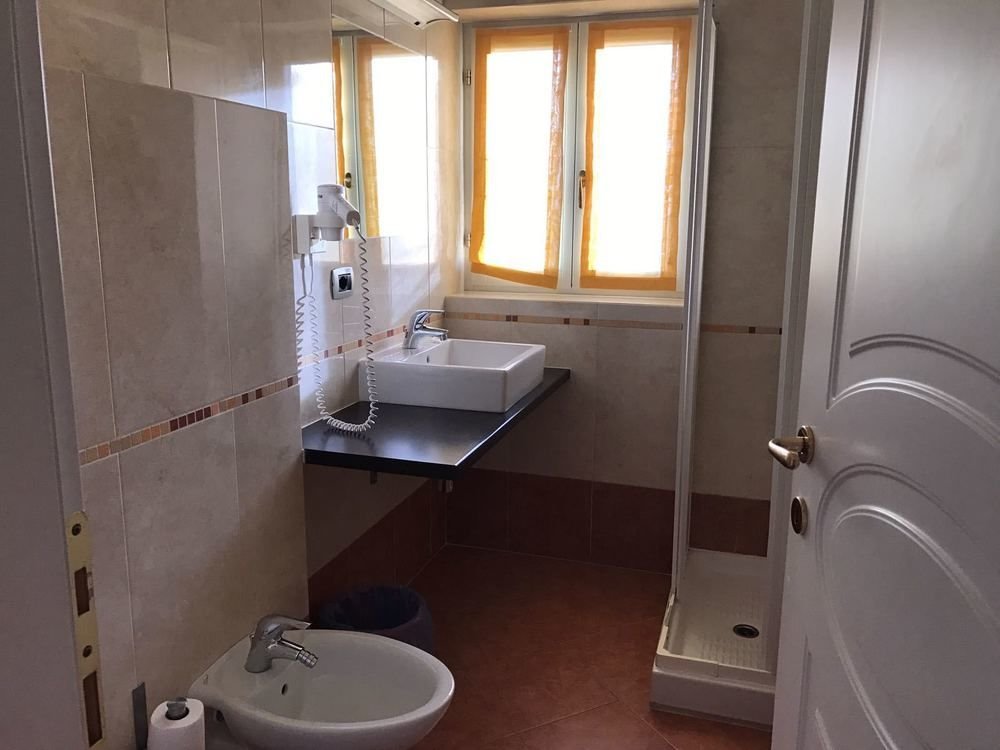 Фото Britannia Excelsior