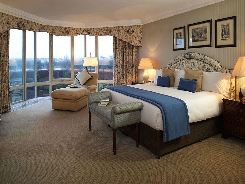 Фото Cheval Thorney Court