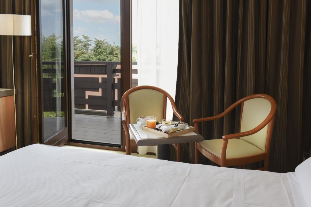 Фото Best Western Hotel Modena District - Campogalliano