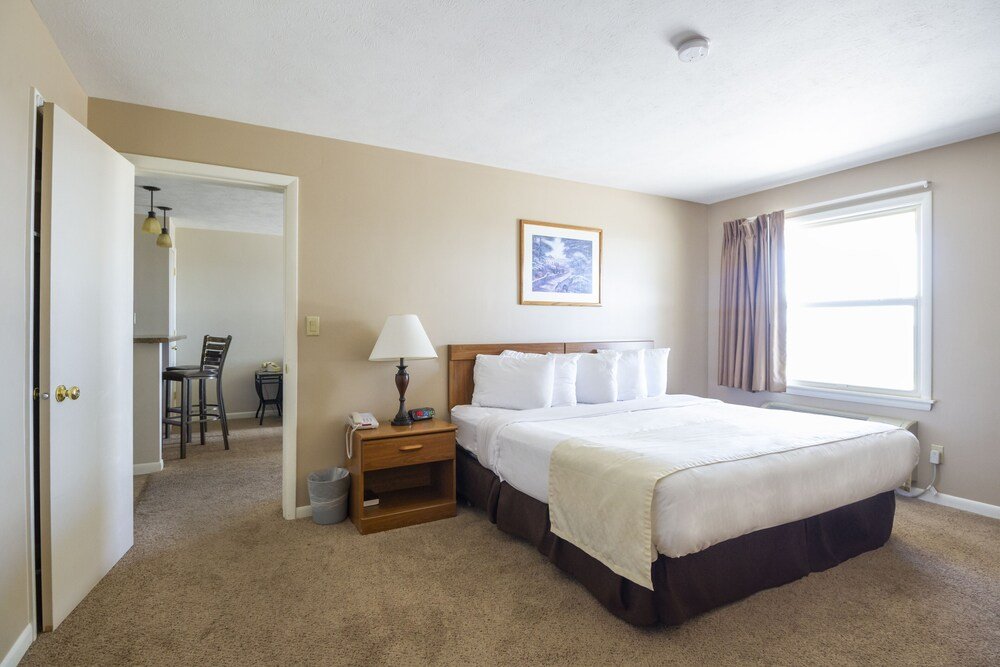 Фото Terrace Bay Hotel