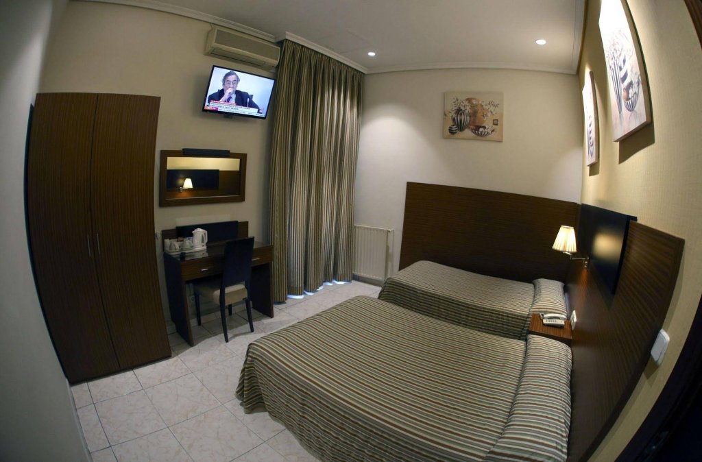 Фото Hostal Cervelo