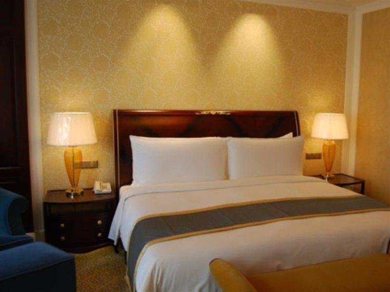 Фото Grand Central Hotel Shanghai