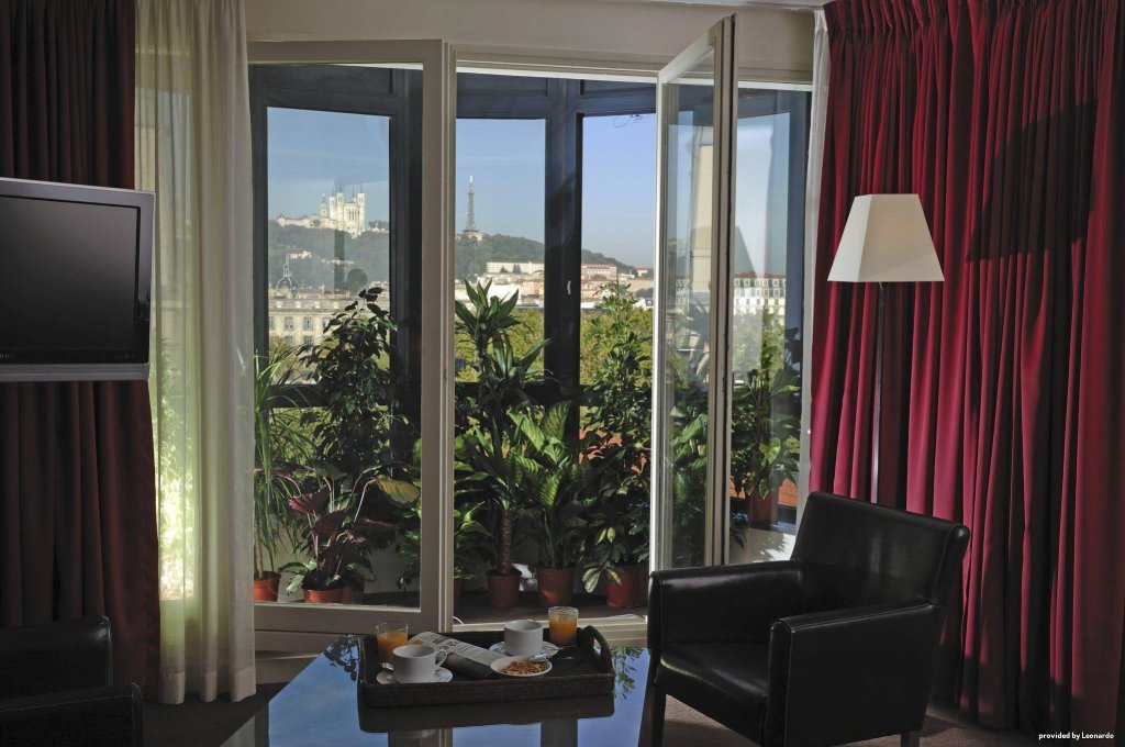 Фото Best Western Hotel du Pont Wilson