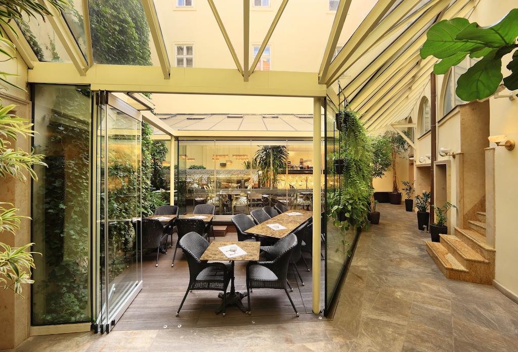 Фото Savic Hotel