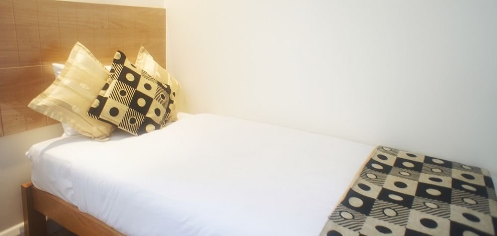 Фото Westpoint Hotel