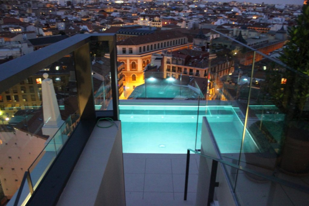 Фото Dear Hotel Madrid