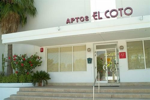 Гостиница Apartamentos El Coto