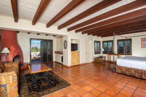 Фото Лодж он Десерт