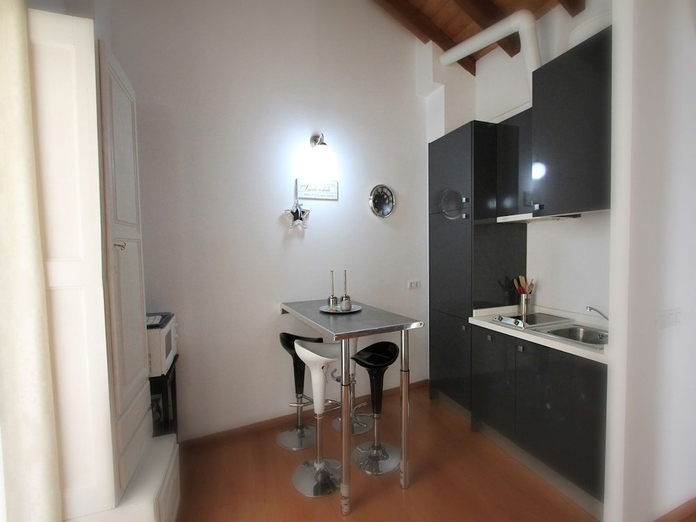 Фото Eugenia de Montijo, Autograph Collection