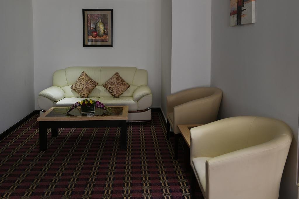 Фото Juffair Gate Hotel