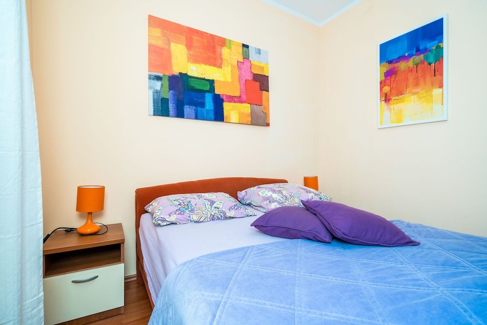 Фото Apartments Ljubimir