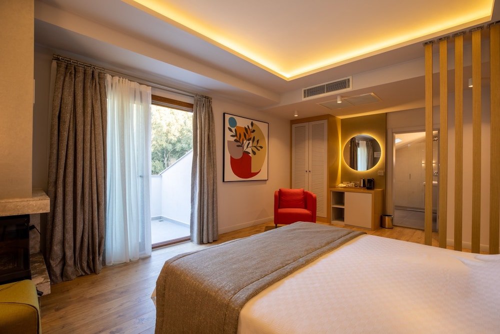 Фото Balèze Boutique Hotel