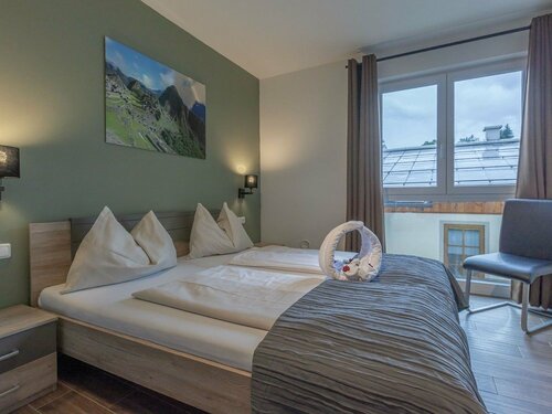 Жильё посуточно Modern Apartment in Dienten Near Hochkönig's Walking Area