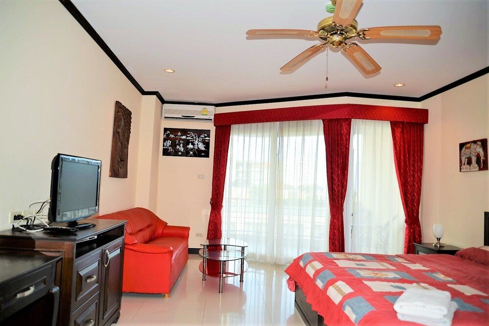 Фото Plaza Residence Jomtien Beach - Large Studio Condo