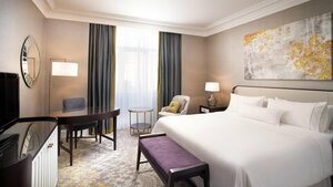 The Westin Palace, Madrid (Madrid, Municipios Madrid, Plaza Doctor Cortés, 7), hotel