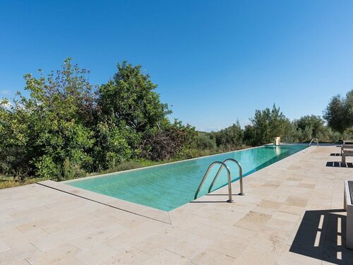 Гостиница Rustic Farmhouse in Noto With Swimming Pool