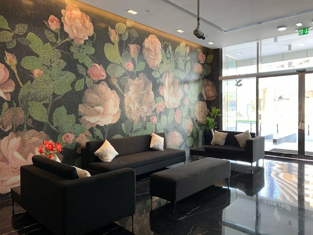 Short-term housing rental Lux Holiday Home - Botanica Tower 1, Dubai, photo