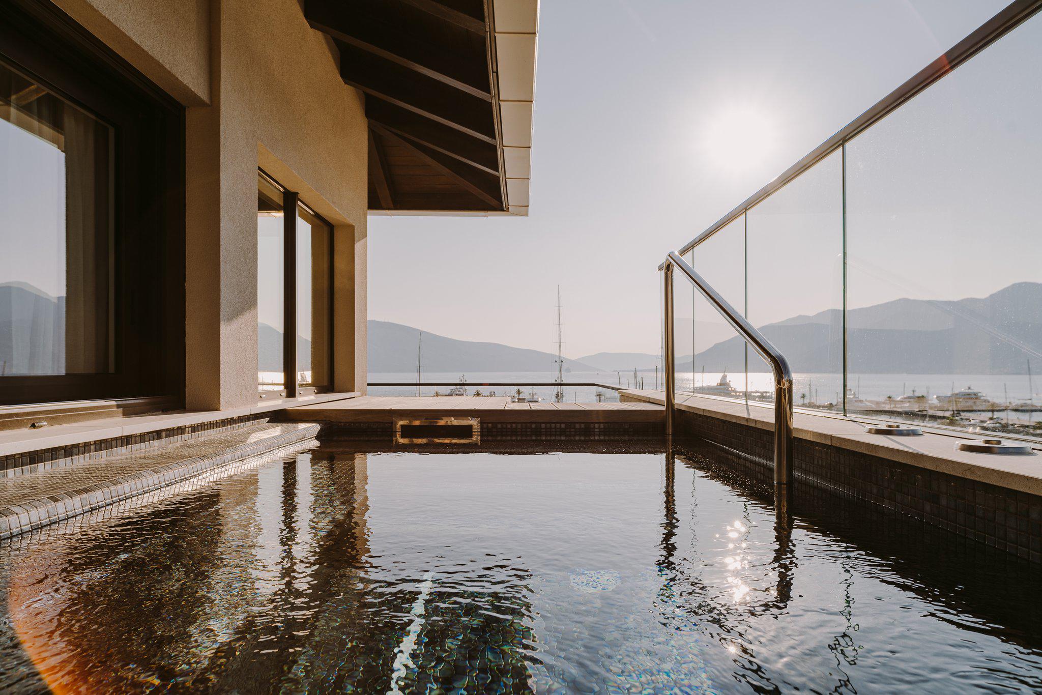 Фото Regent Porto Montenegro