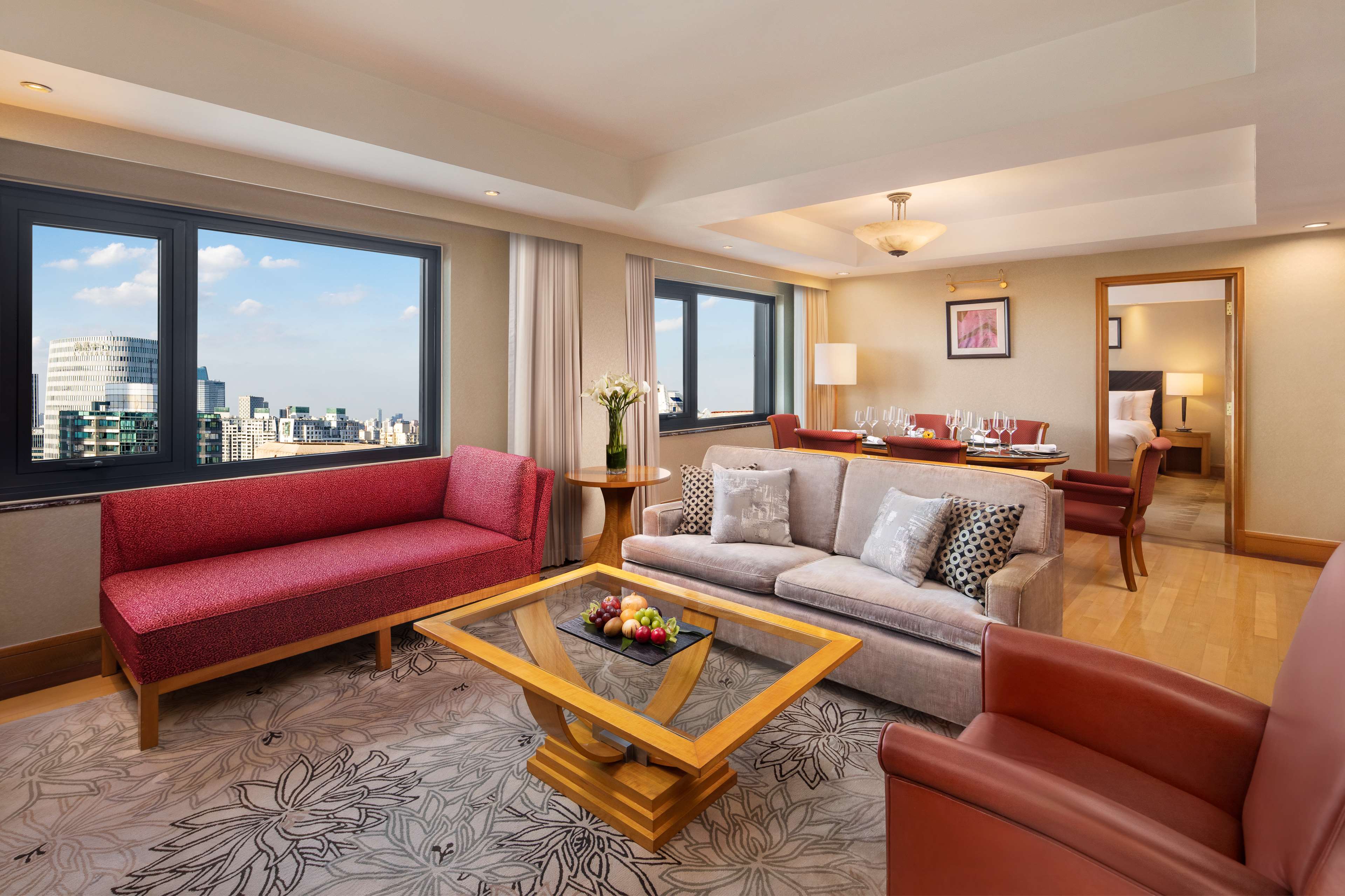 Фото Radisson Collection Hotel Yangtze Shanghai