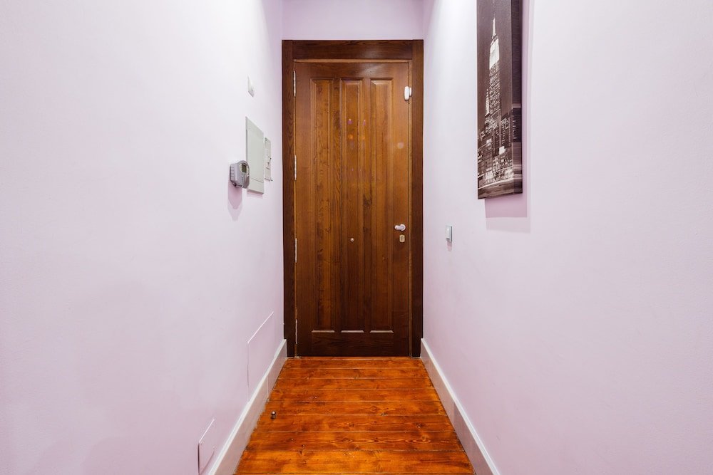 Фото Apartamentos con patio junto a la catedral by Toledo Ap