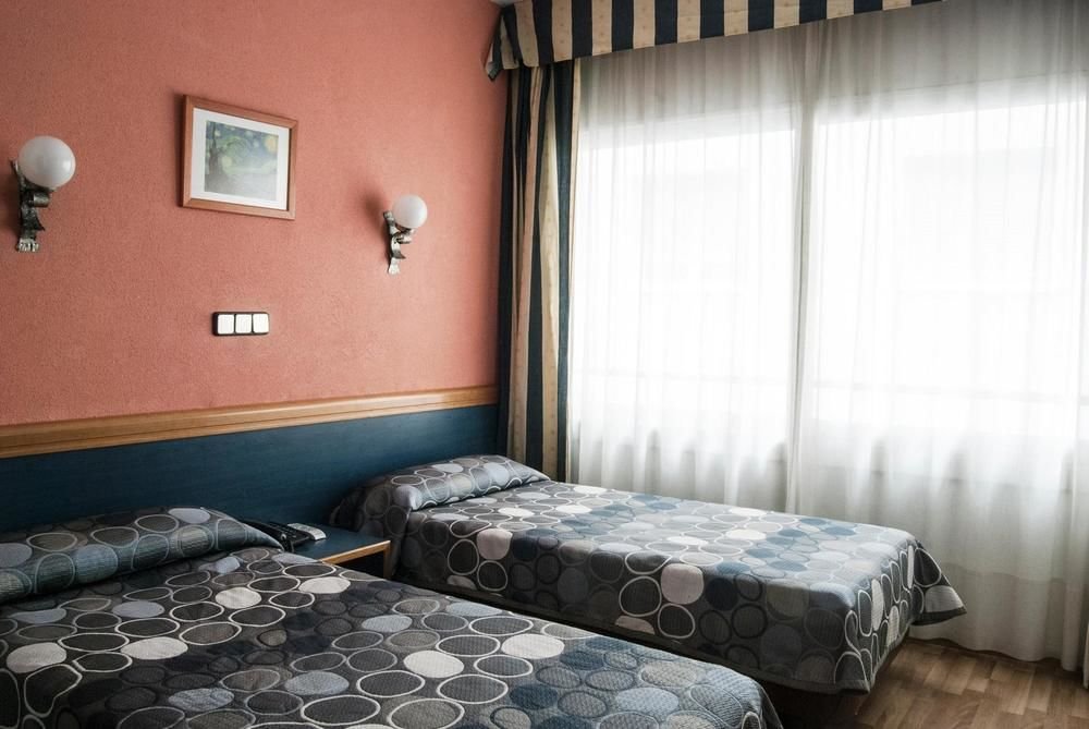 Фото Hotel Ronda House