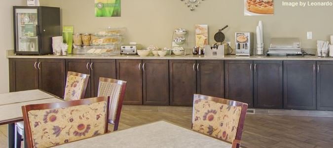 Фото Quality Inn & Suites Airport