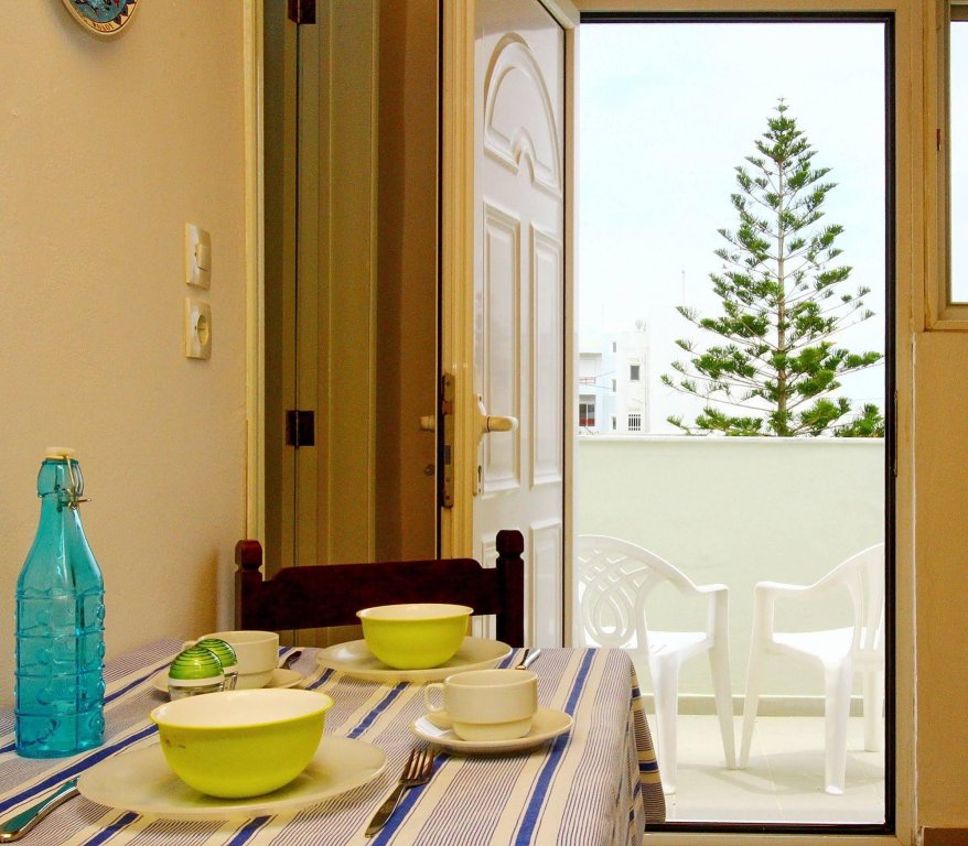 Фото Lefka Hotel, Apartments & Studios