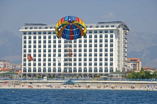 Гостиница Megasaray WestBeach Antalya в Анталье