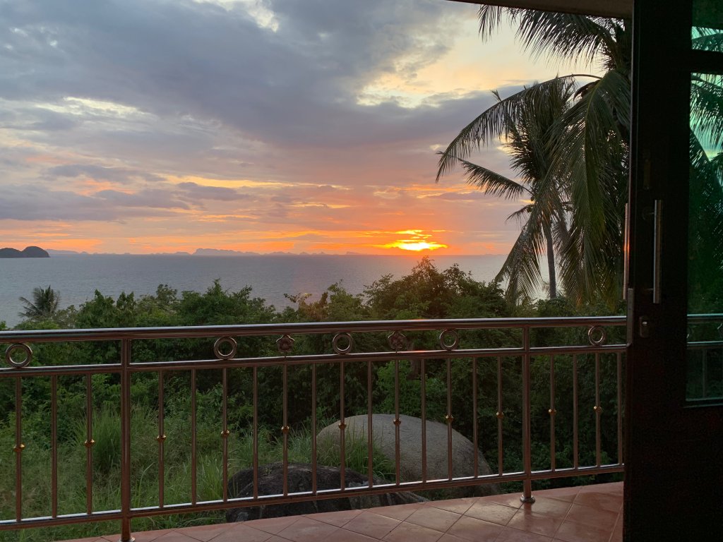 Фото Отель Golden Hill Resort