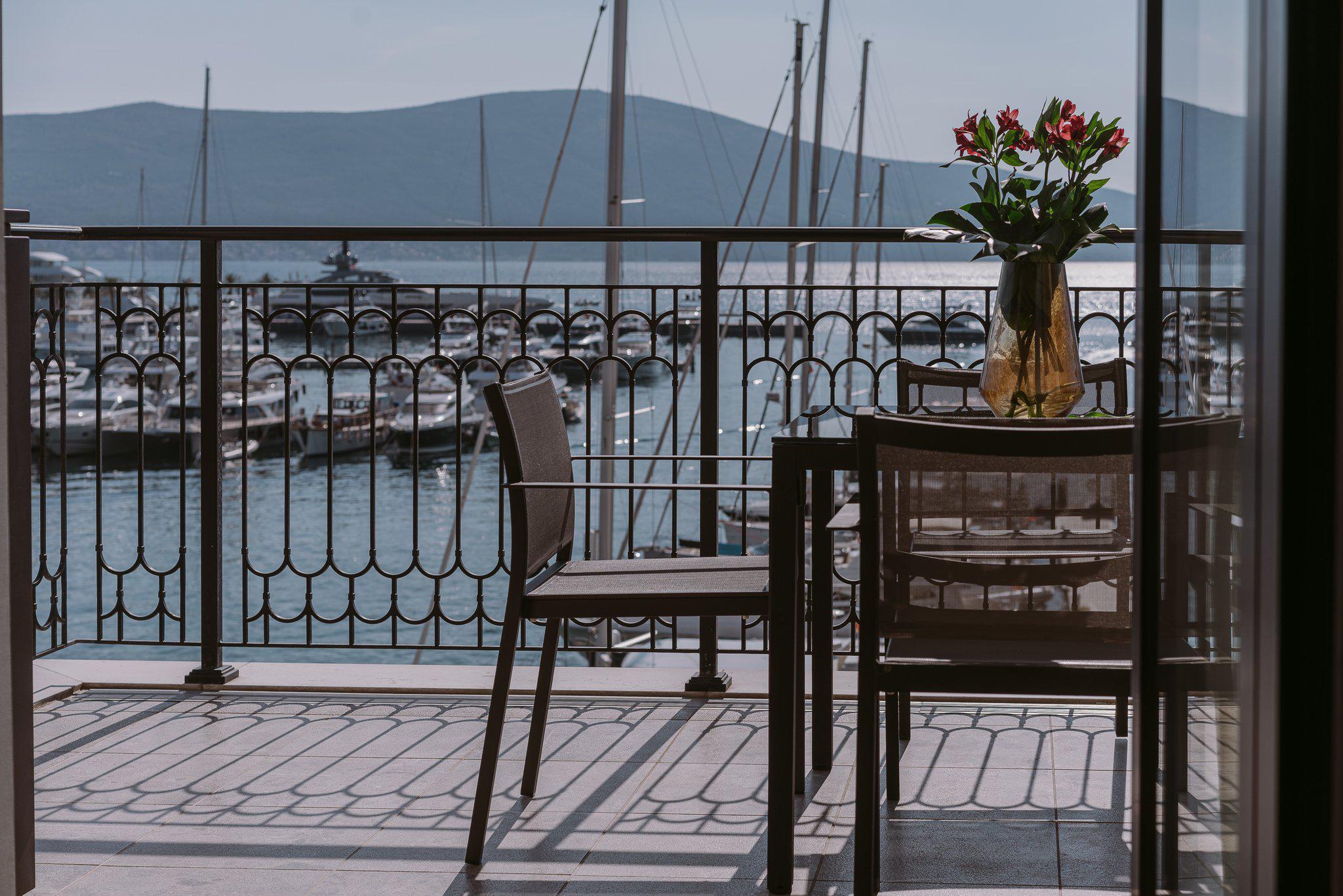 Фото Regent Porto Montenegro
