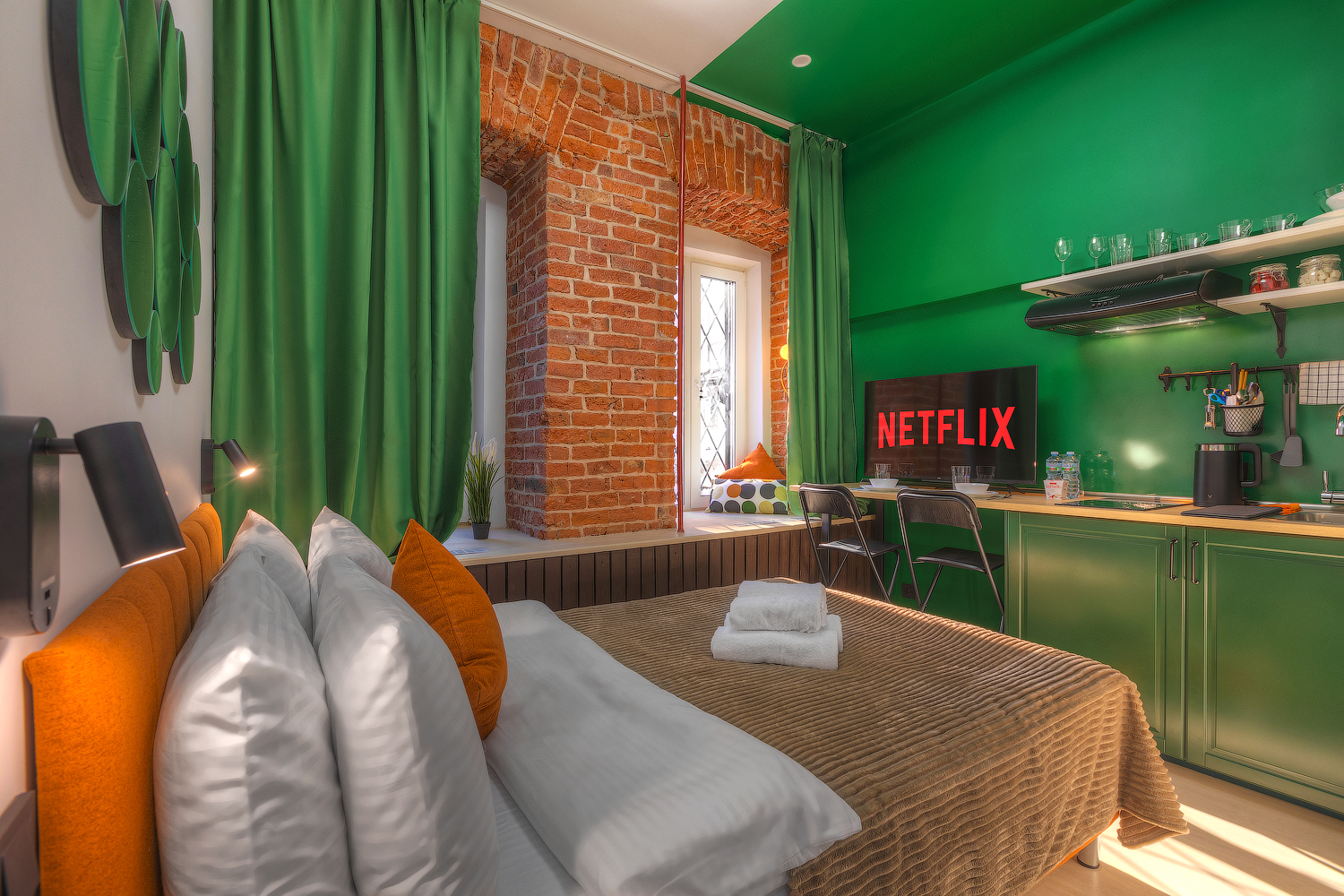 Фото Axis. Moscow Colors