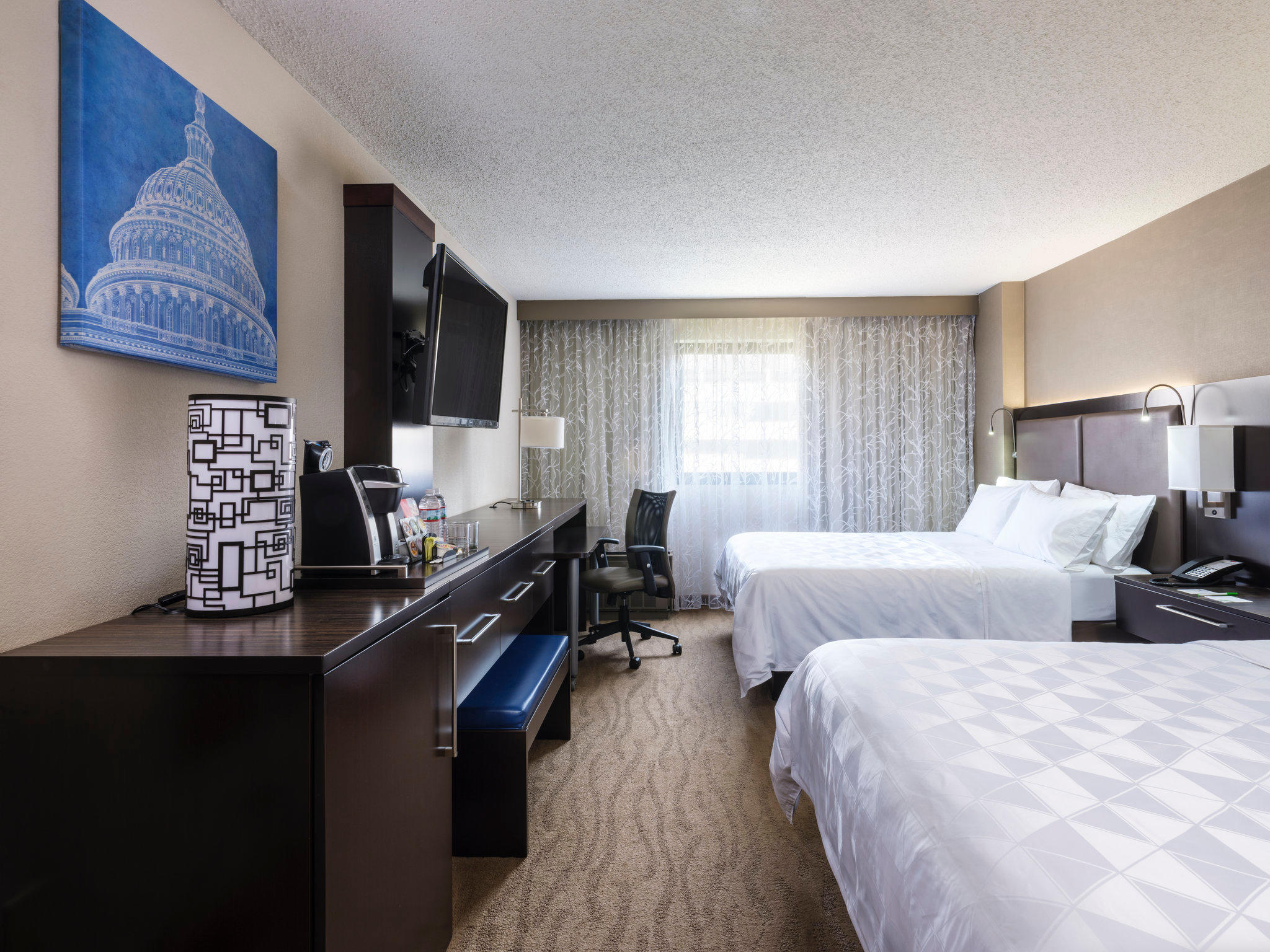 Фото Holiday Inn Washington Capitol