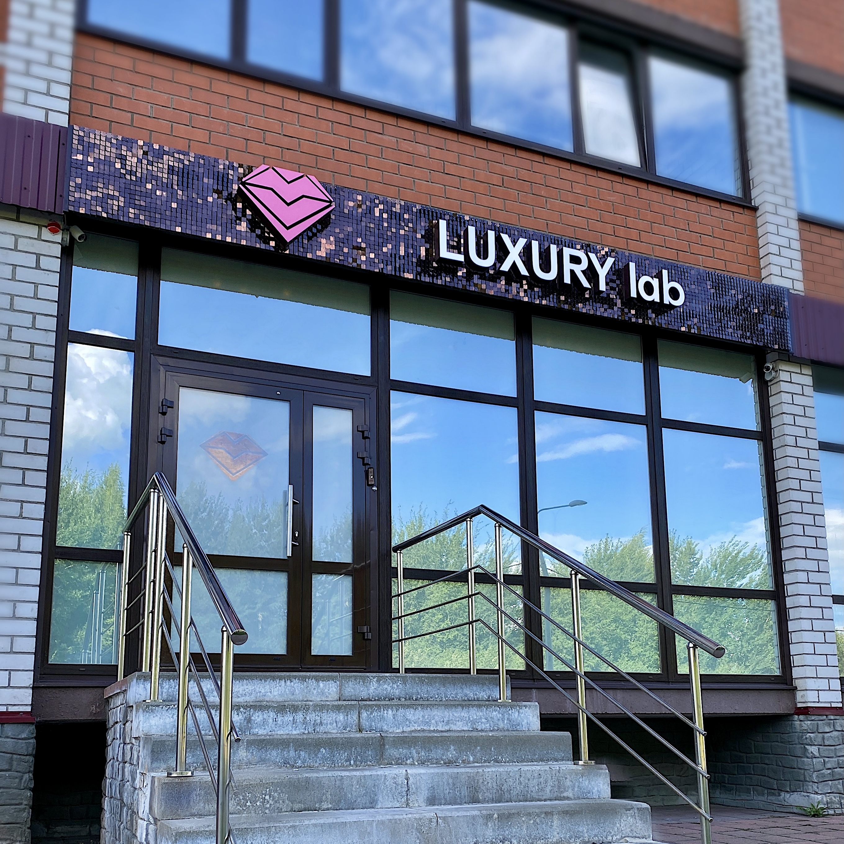 Onlayn porno video: Birinchi anal ogrigi