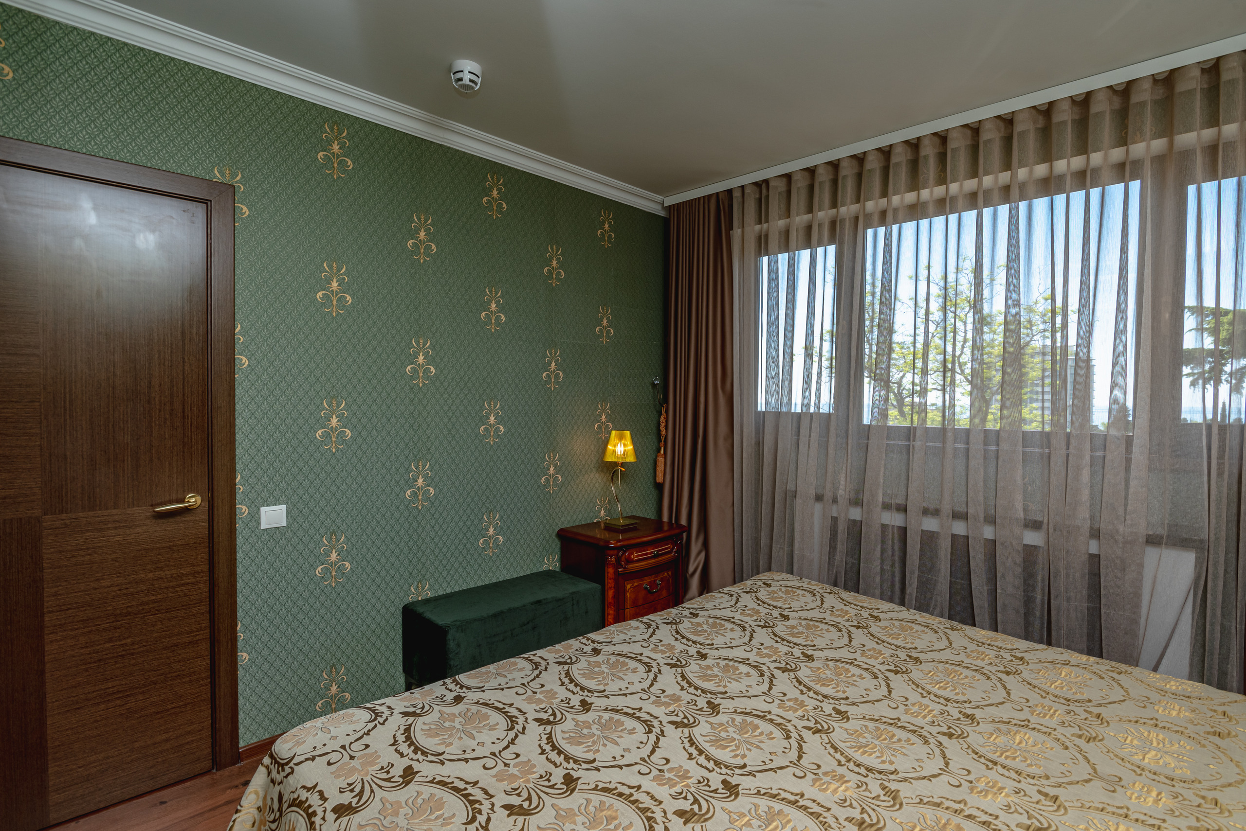 Фото Бульвар