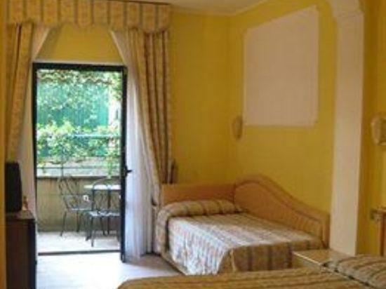 Фото Ai Platani Hotel Moderno