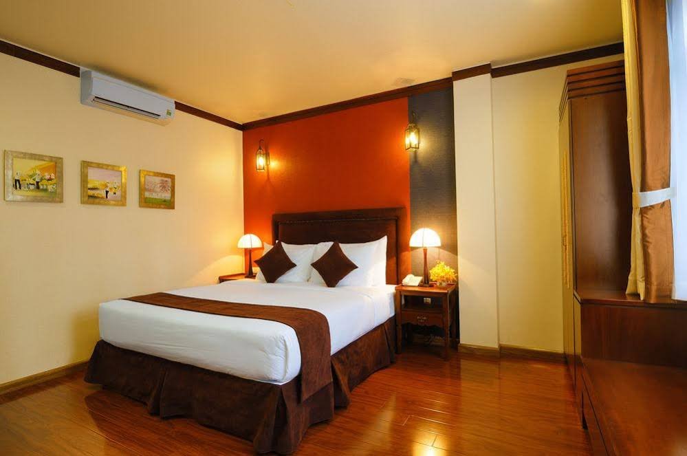 Фото Asian Ruby Boutique Hotel