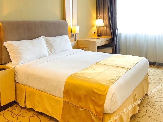 Фото Metro Hotel