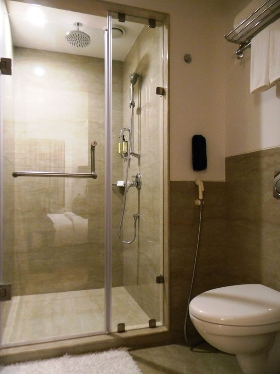 Фото Lemon Tree Hotel, Dehradun