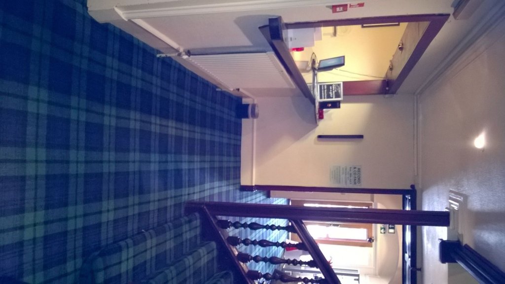 Фото Crown Court Hotel & Bar